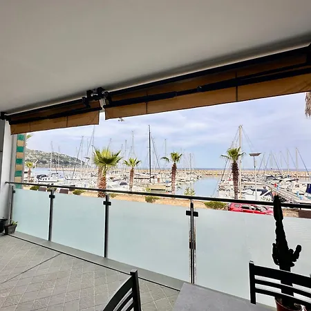 Marina Dei Sogni Bilocale - Fronte Mare Con Parcheggio Gratuito E Aria Condizionata * סן לורנצו אל מארה
