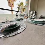 Marina Dei Sogni Bilocale - Fronte Mare Con Parcheggio Gratuito E Aria Condizionata