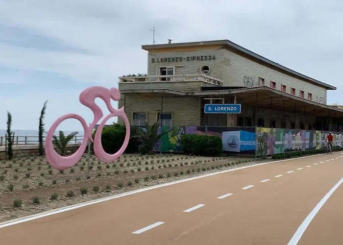 Marina Dei Sogni Bilocale - Fronte Mare Con Parcheggio Gratuito E Aria Condizionata * Сан-Лоренцо-аль-Маре