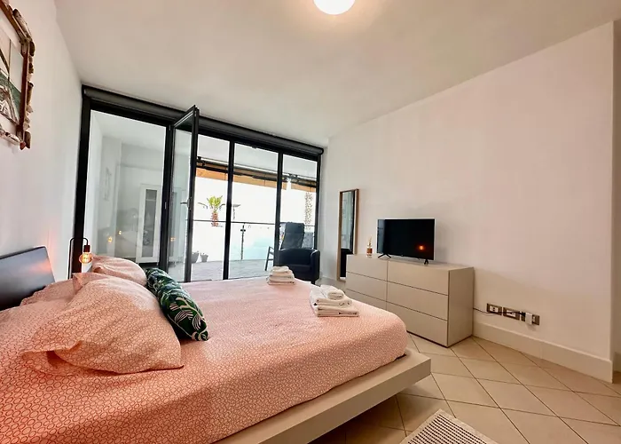 Апартаменты Marina Dei Sogni Bilocale - Fronte Mare Con Parcheggio Gratuito E Aria Condizionata *